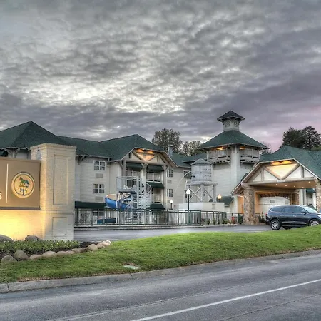 Lodge At Five Oaks Pigeon Forge - Sevierville